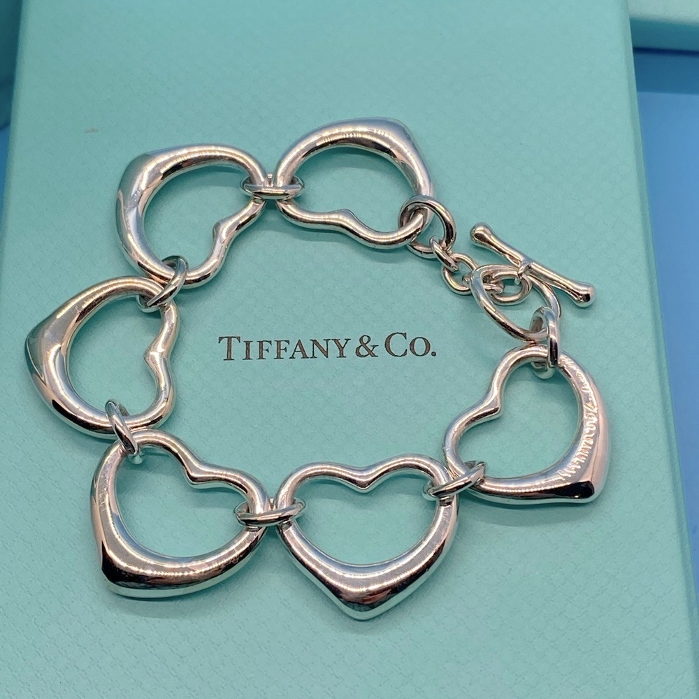 Tiffany & Co Elsa Peretti Open Heart Link Toggle Bracelet.